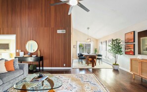 Smart TV, video games, ping pong - Scottsdale Magic~ Heated Pool+Grill+Game Room (Scottsdale)