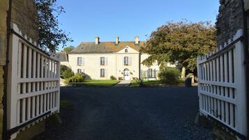 Rumah Klasik, 4 kamar tidur | Eksterior