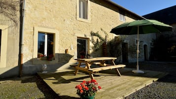 ์ปดํฌํธ ํ์ฐ์ค, ์นจ์ค 4๊ฐ | ๋ฐ์ฝ๋