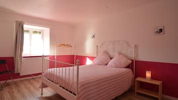 Comfort House, 4 Bedrooms | 6 bedrooms, bed sheets
