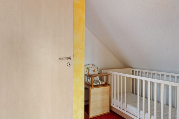 8 habitaciones y muebles diferentes