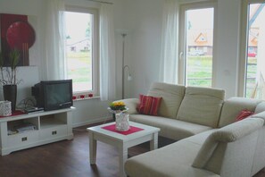 Living room - Holiday Home in Wietzendorf With Terrace (Wietzendorf)