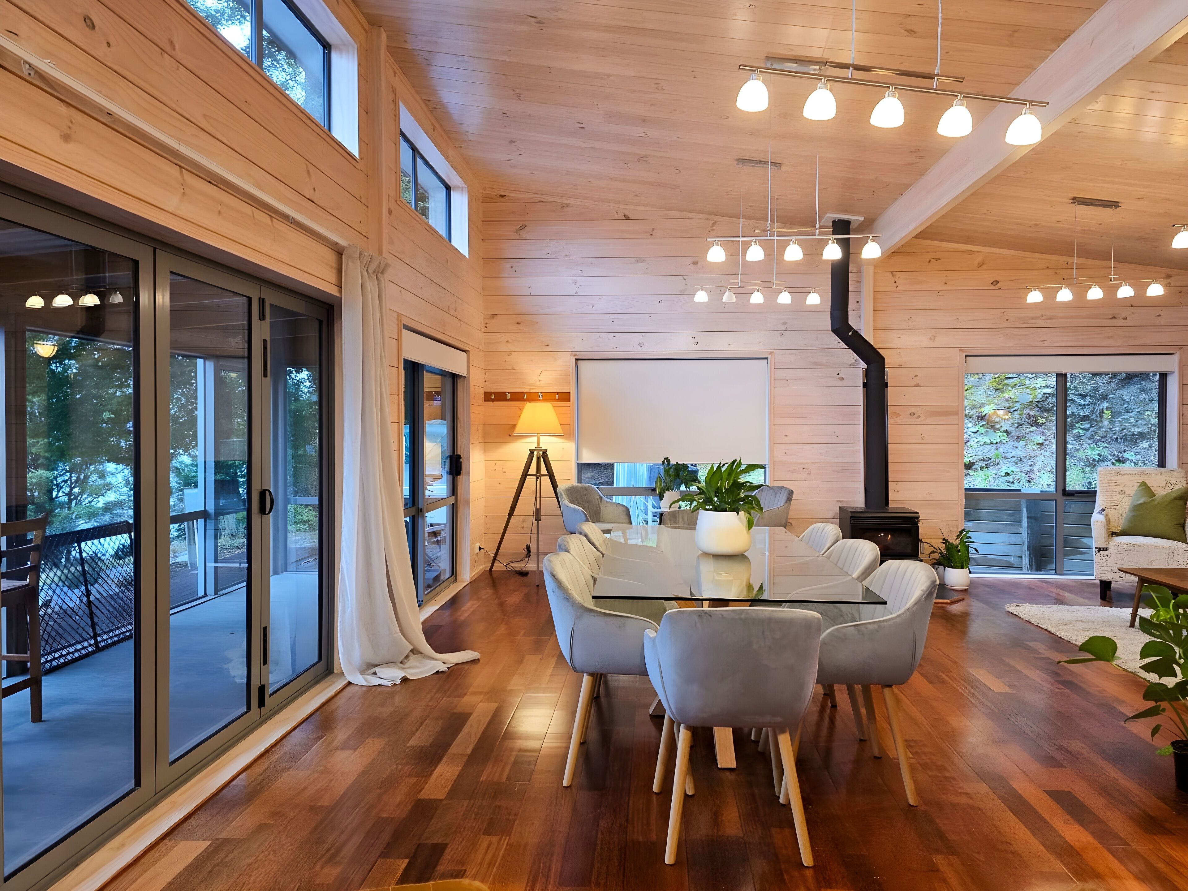 Casa, vista para a montanha | Sala de jantar