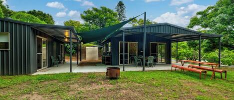 Cabane Confort, patio, vue montagne | Wi-Fi gratuit