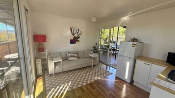 Cabin, Mountain View