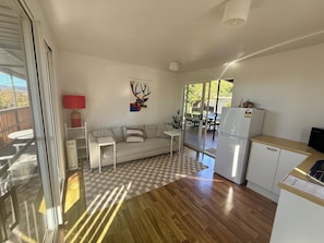 Cabin, Mountain View