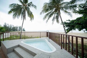 Grand sea view | Free WiFi, bed sheets