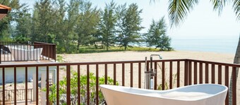 Natural Beach Resort