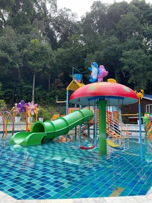 Piscina a l'aire lliure