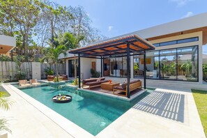 Outdoor pool - Villa Linaria Pecatu (Ungasan)
