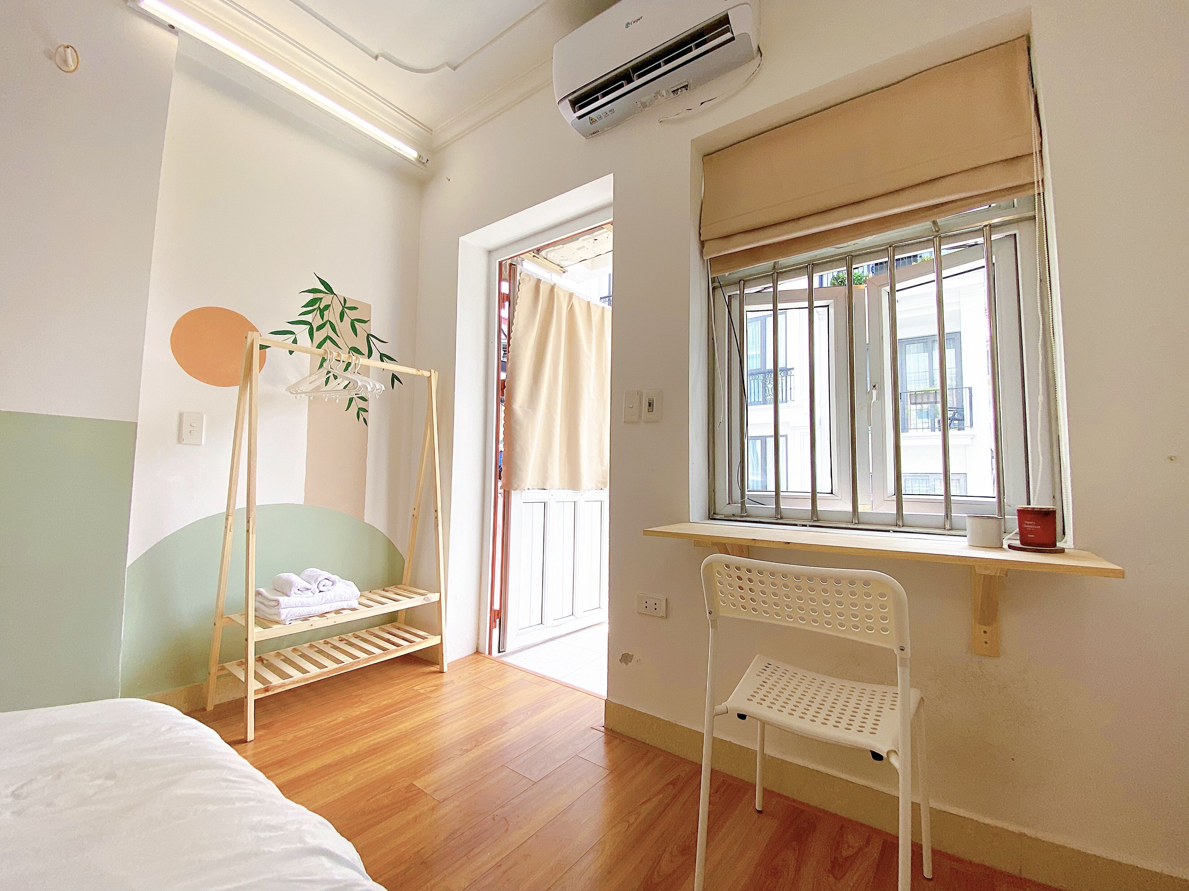 Remote Work 1br Studio W/big Balcony - Hanoi Old Quarter Center - Beer Street - Hanoï
