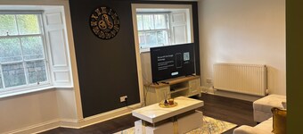 Lovely Quiet Flat Near Centre