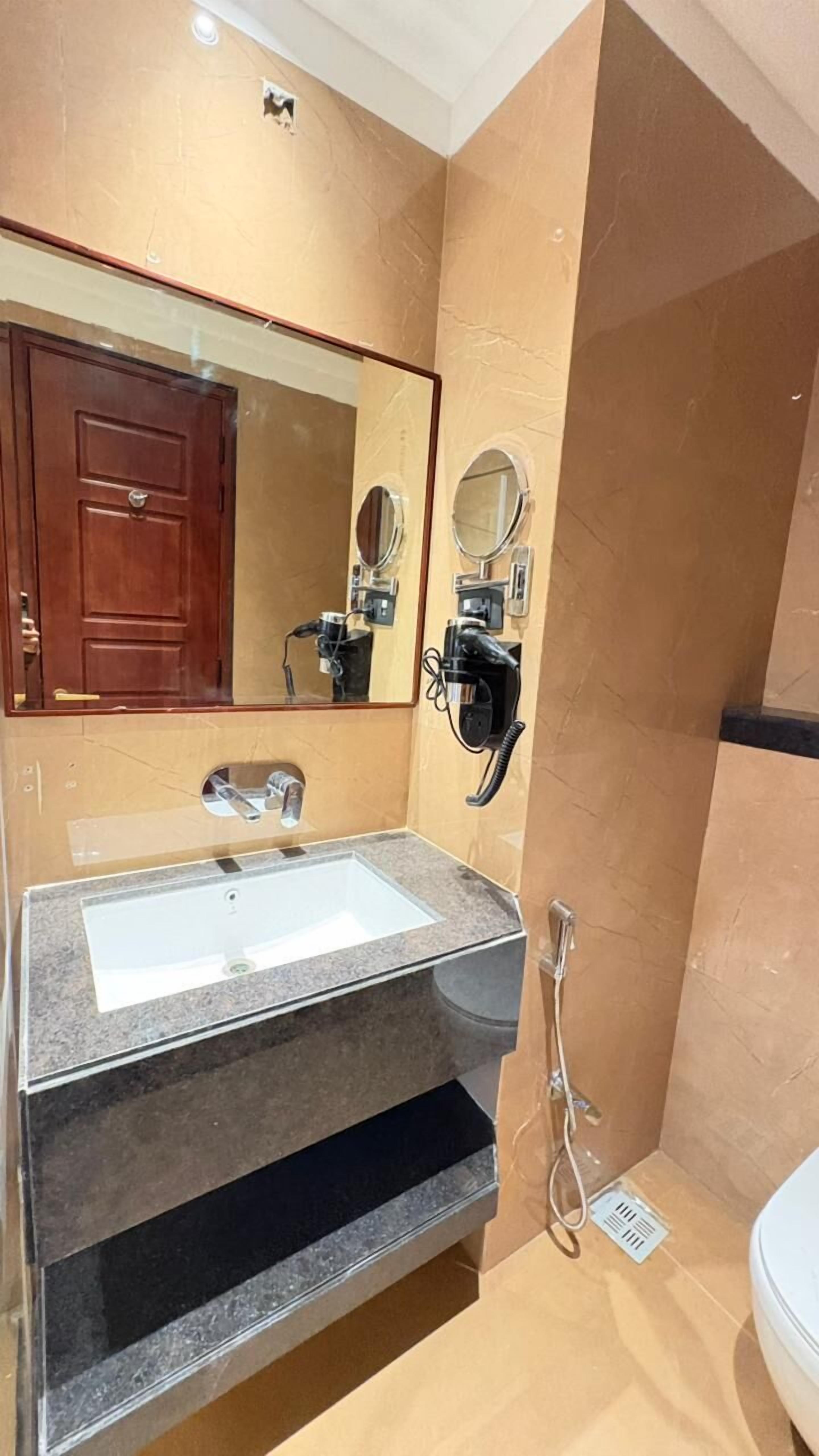 品质双人房 | 浴室