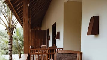 Deluxe Double Room, Balcony, Pool View | Balcony