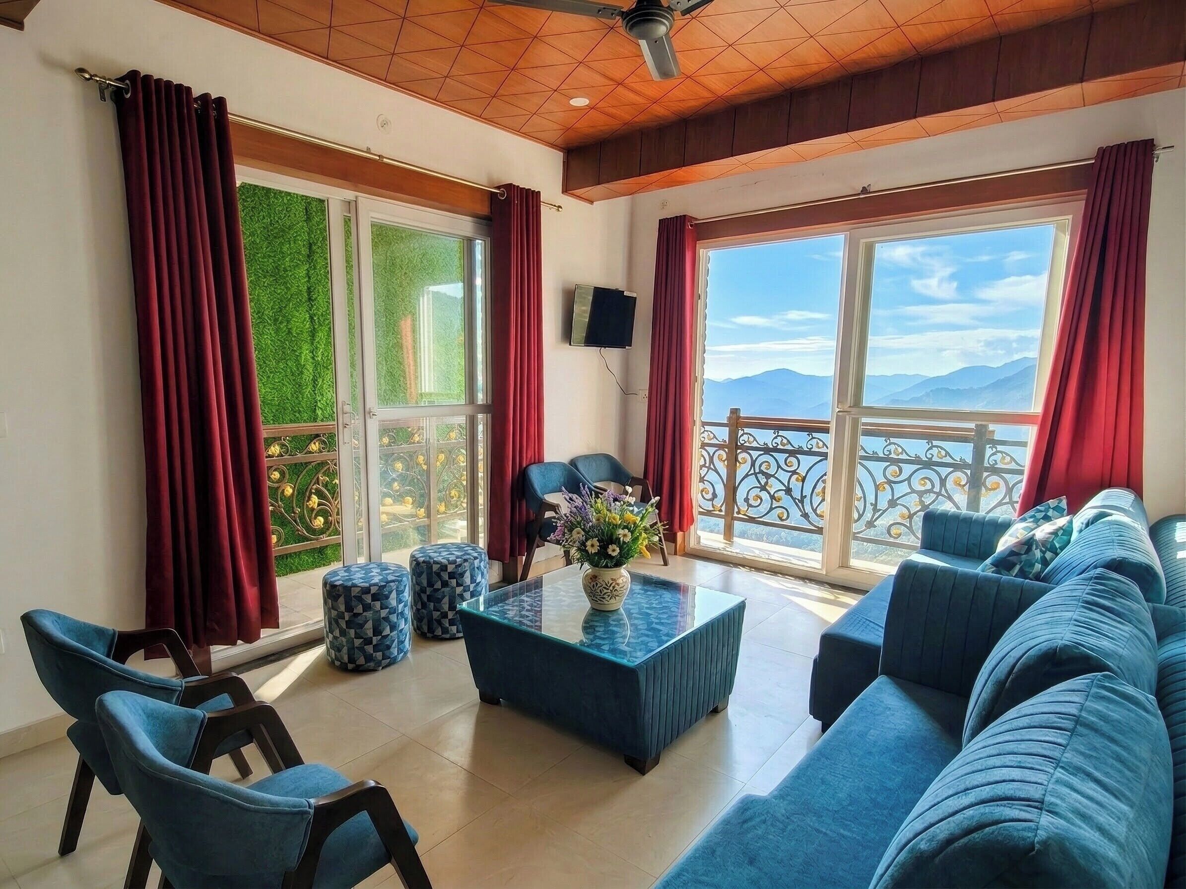 En 32-tommers Flatskjerm-TV med kabel-kanaler