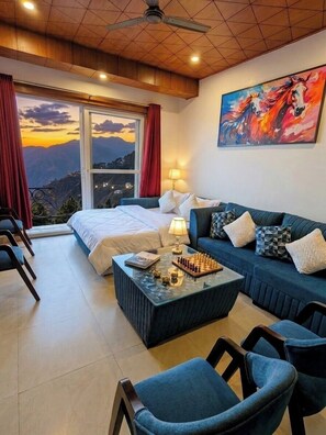 ทีวีจอแบน 32 นิ้ว พร้อมช่องเคเบิล