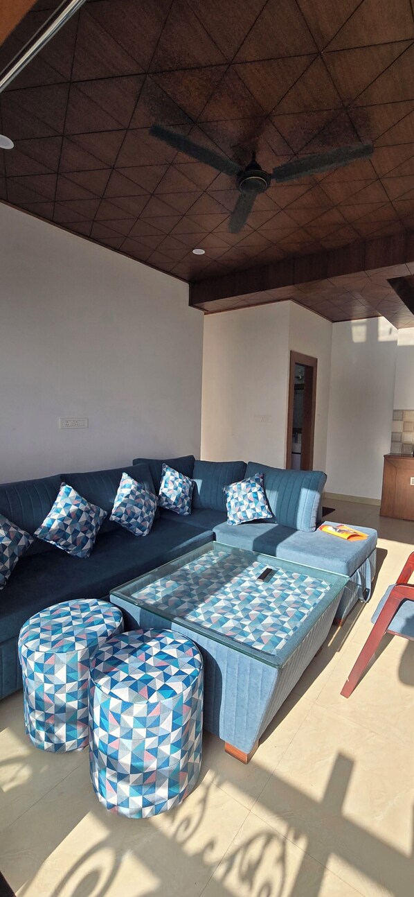 Perincian bahagian dalam