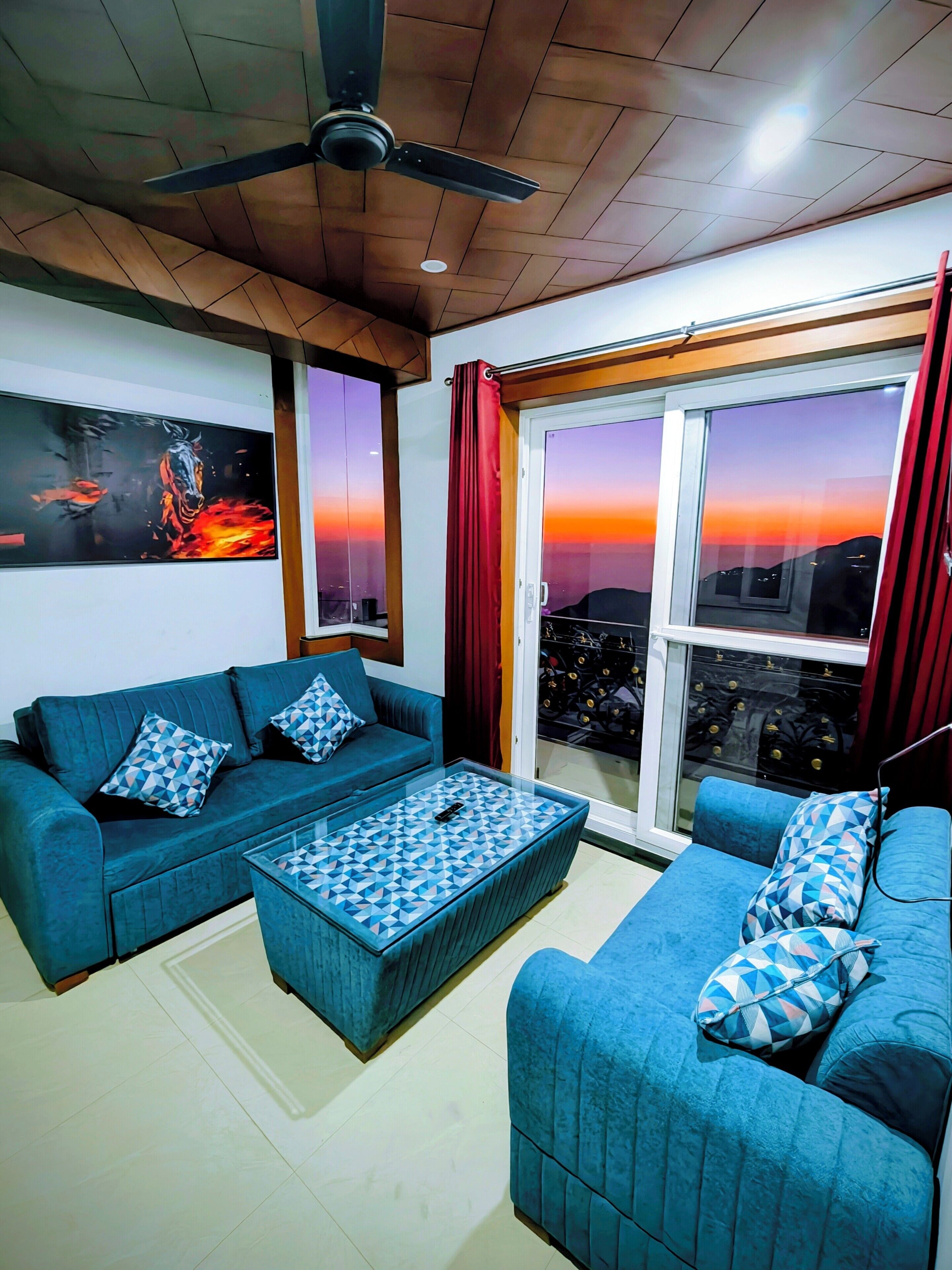 En 32-tommers Flatskjerm-TV med kabel-kanaler