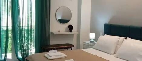 1 soverom, strykejern/-brett, wi-fi og sengetøy