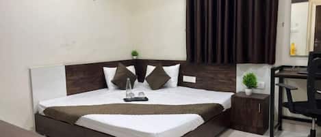 Executive Room Double Bed