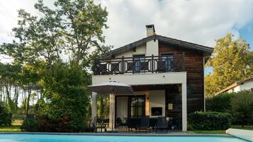 Villa Deluxe, vue piscine | Piscine privée