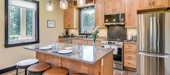 Custom Vacation Home | Executive Base w/ Garage