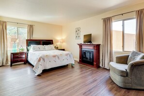 3 quartos, ferros/tábuas de passar roupa, Wi-Fi, roupa de cama