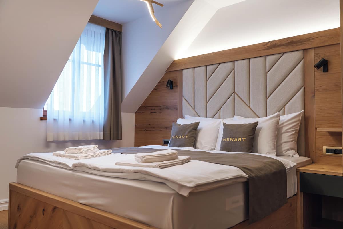 In-room safe, blackout curtains, iron/ironing board, free WiFi