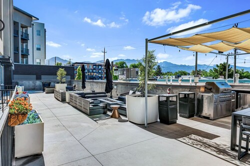 Sugarhouse-1BR 1BA Great Views!