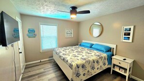 2 habitaciones, tabla de planchar con plancha, wifi y ropa de cama