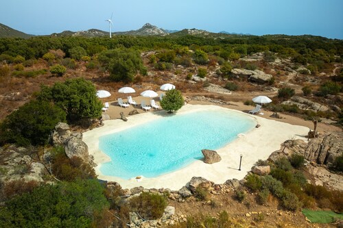 Villa 'Alcumissu' with Mountain View, Private Pool and Wi-Fi