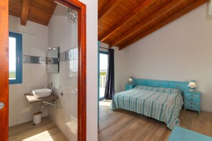 1 camera, ferro/asse da stiro, Wi-Fi, lenzuola