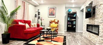 New Spacious Walkout Basement in Parker with Private Entry-Bedrom-Kitchen-Closet