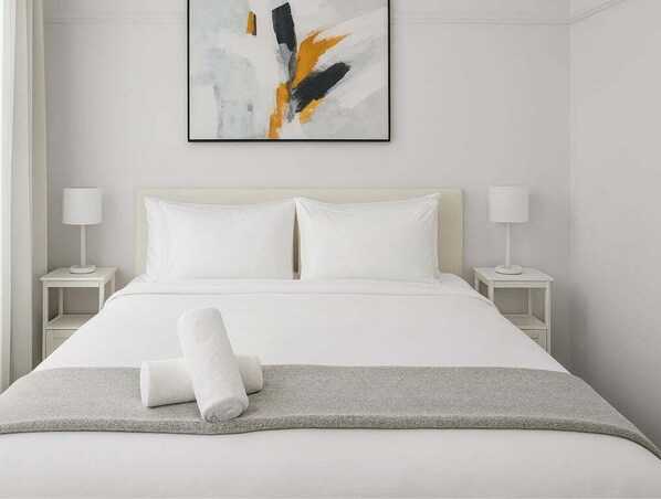 1 chambre, bureau, fer et planche à repasser, Wi-Fi