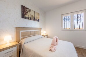 1 bedroom - Apartment 'La Palmera' with Private Terrace and Air Conditioning (El Nazareno)