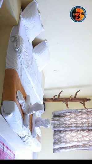 Luxury Air Cooler Room | Gratis wifi