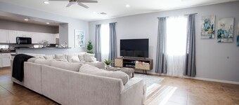 Spacious 4-bedroom house in amazing El Mirage with AC