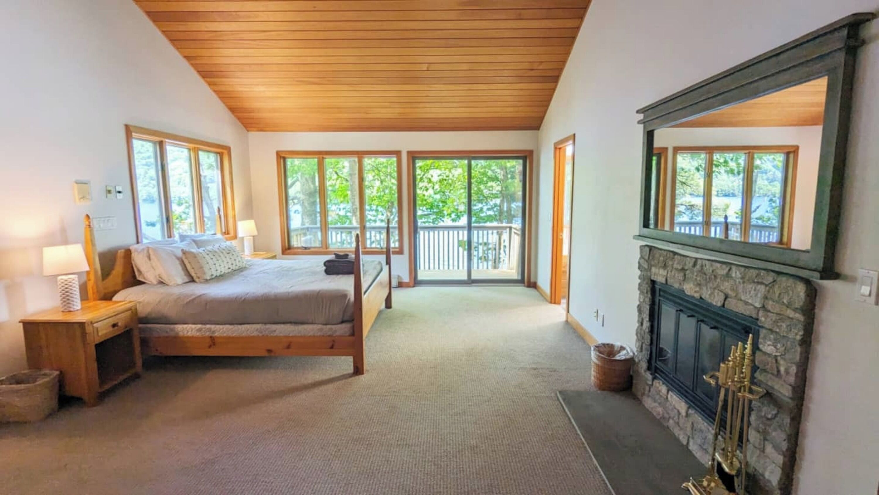 Signature House, 5 Bedrooms, Patio, Lake View | Individually decorated, individually furnished, desk, laptop workspace