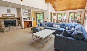 غرفة المعيشة