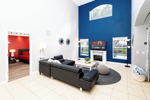 Smart-TV, peis, fotballspill og bøker