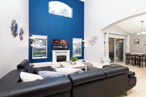 Smart-TV, peis, fotballspill og bøker