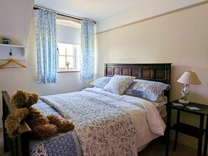 2 chambres, fer et planche à repasser, accès au Wi-Fi (inclus)