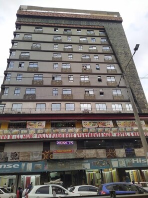 Exterior - Nur Complex Hotel  (Nairobi)