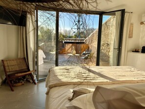 Superior Double Room, Garden View
