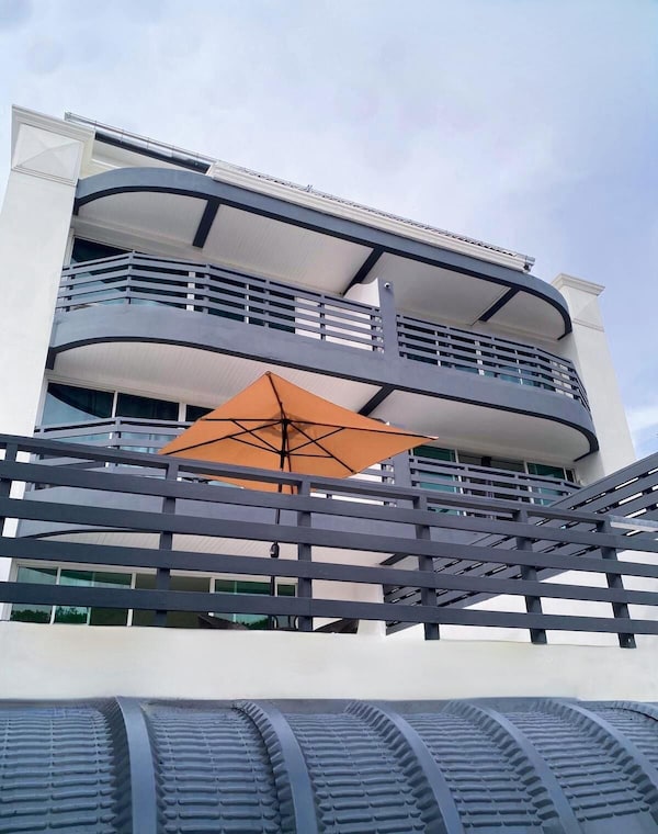 Vs Beachfront - Pattaya