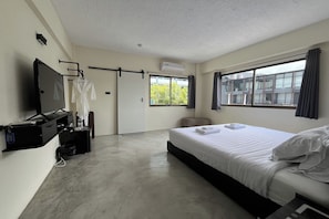 Deluxe Room, 1 King Bed, Sea View | View from room