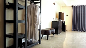In-room safe, iron/ironing board, cribs/infant beds, rollaway beds