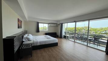 Grand Room, 1 King Bed, Balcony, Sea View | View from room