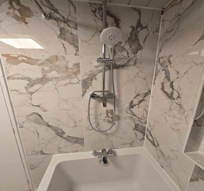 Bathroom - Standard Double Room - Shared (Slough)