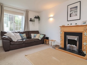 Cottage | Living area | Fireplace - Atlantic View (Bude)